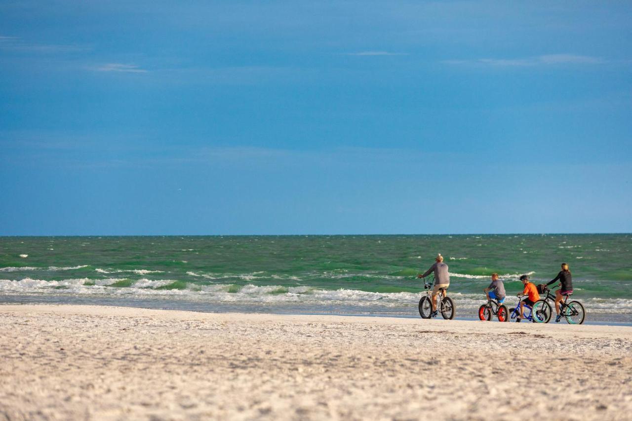 Grand Shores West Редингтън Шорс Екстериор снимка